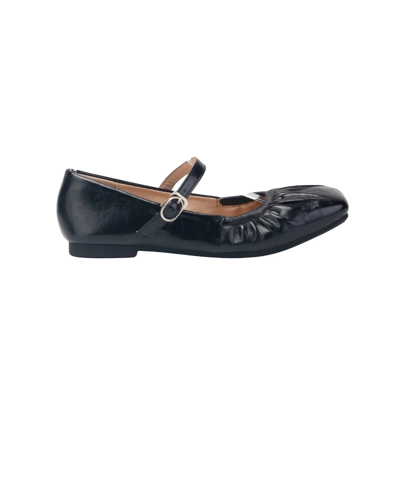 Elegant ballerinas and Mary Jane flat shoes for women