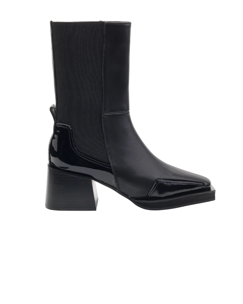 Stylish women's ankle, knee-high, and statement boots