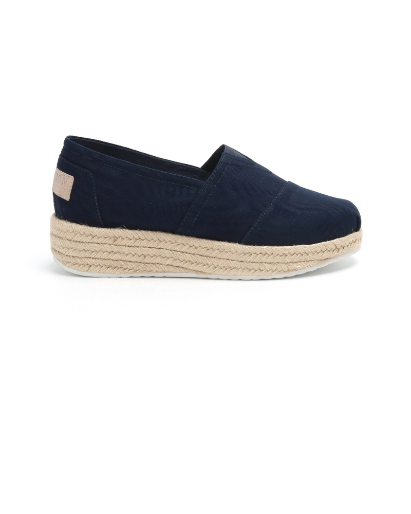 Women's summer espadrilles with an artisan touch