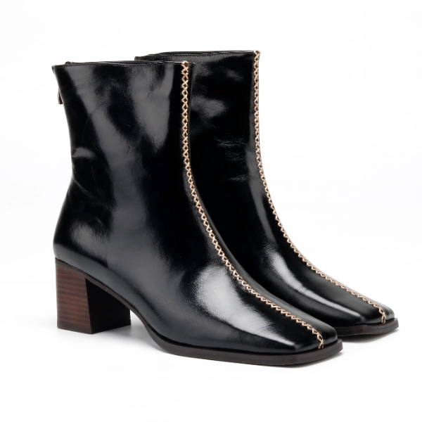 MUTMA boots sourced by TLSTAGE