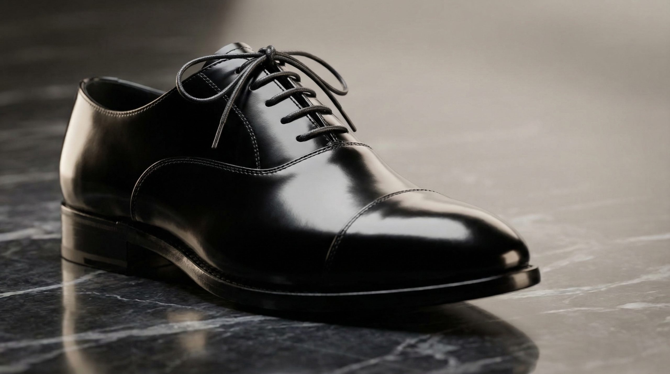 premium oxford shoe product photo
